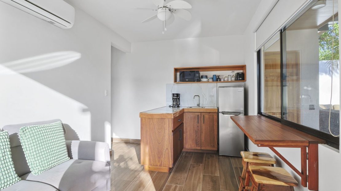 Casa Éli | Profitable Vacation Rental Complex Near the Beach