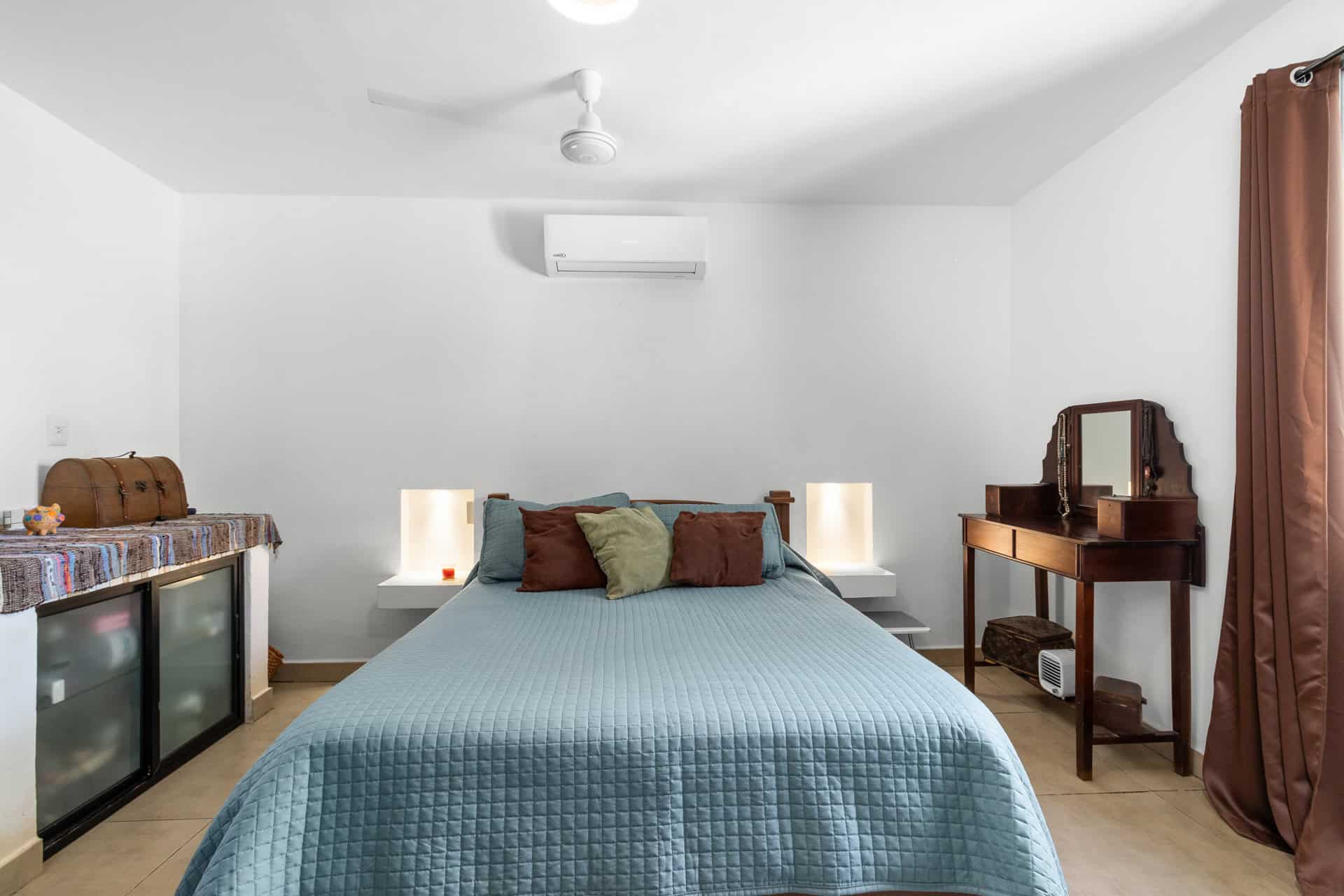 THREE VILLAS OF LA JOSEFINA