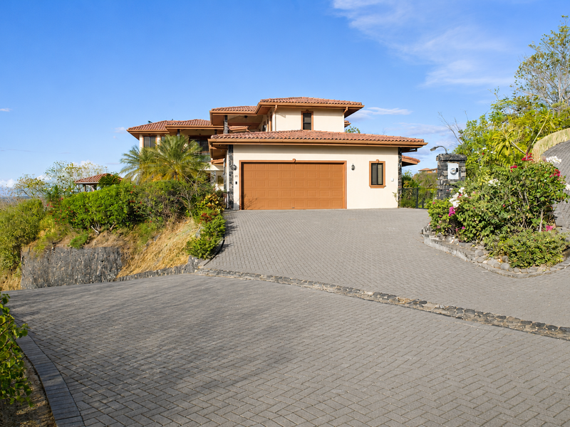 Villa Altamar | Ocean View Home in Ladera del Mar