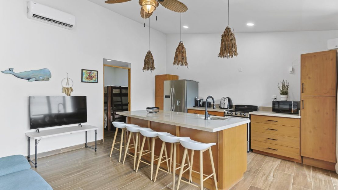 Casa Éli | Profitable Vacation Rental Complex Near the Beach