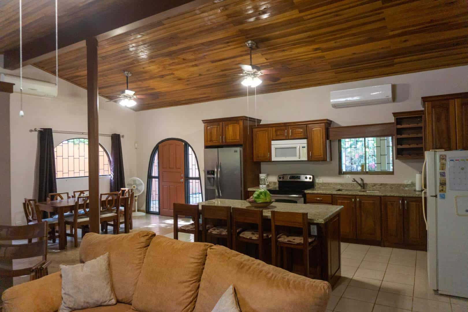 Casa Sueños – 3-Bedroom Home in SurfSide