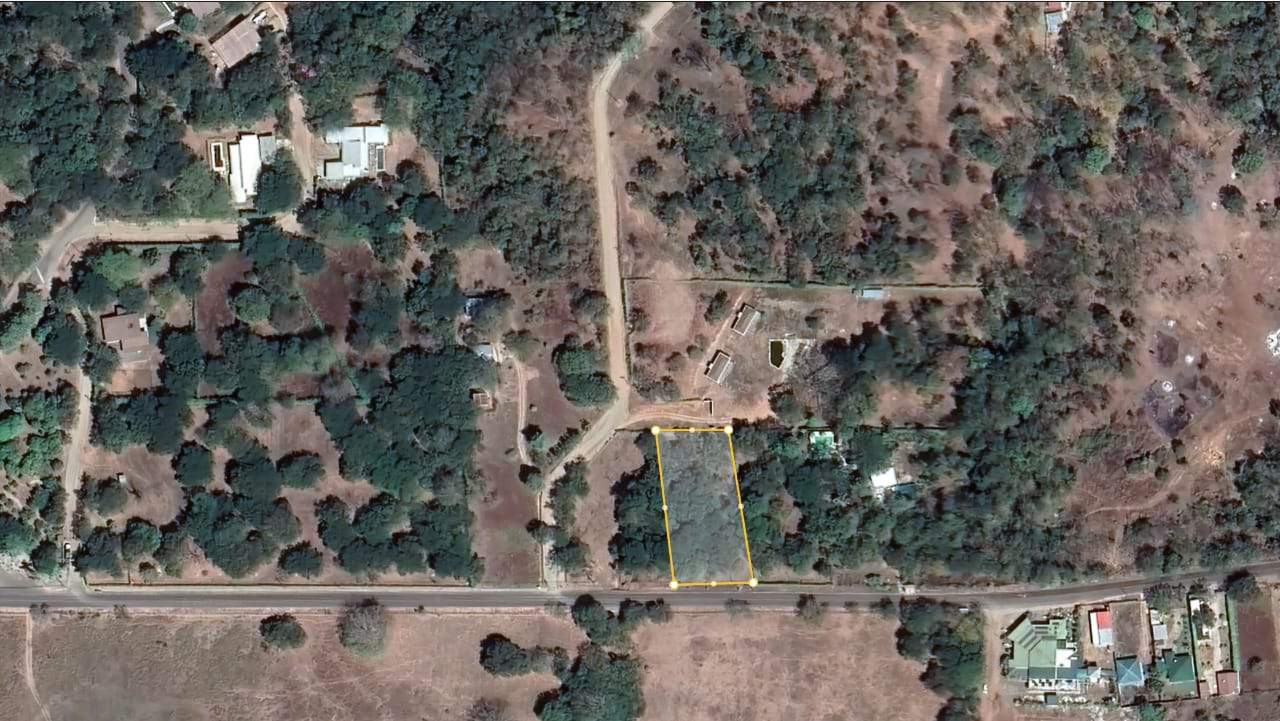 3,030m² Lot Close to Playa Grande