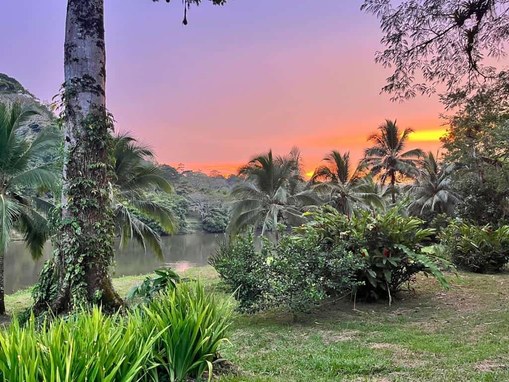 Hacienda Tres Cepas is a sprawling 1,666-hectare estate located in Alajuela