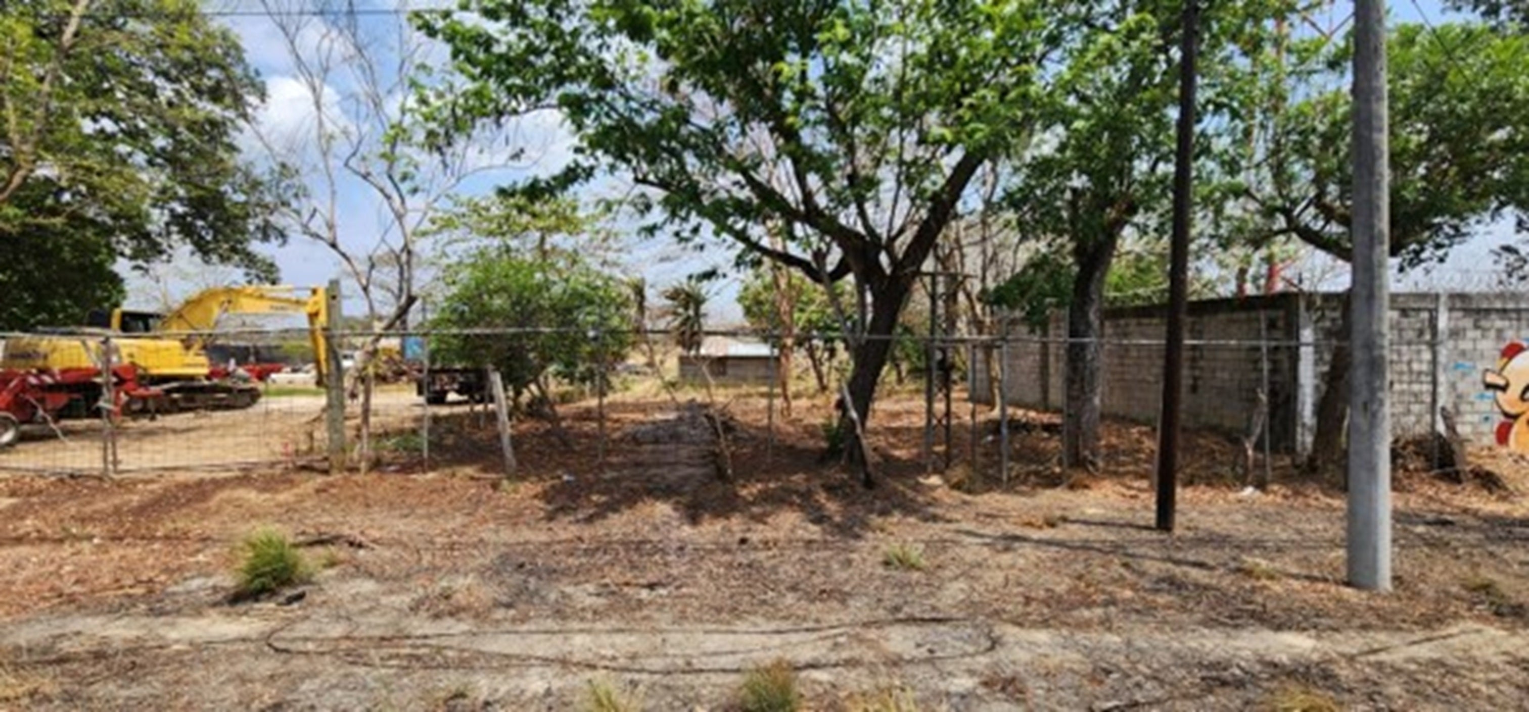 Prime Lot on Main Highway between LIR International Airport and Liberia City