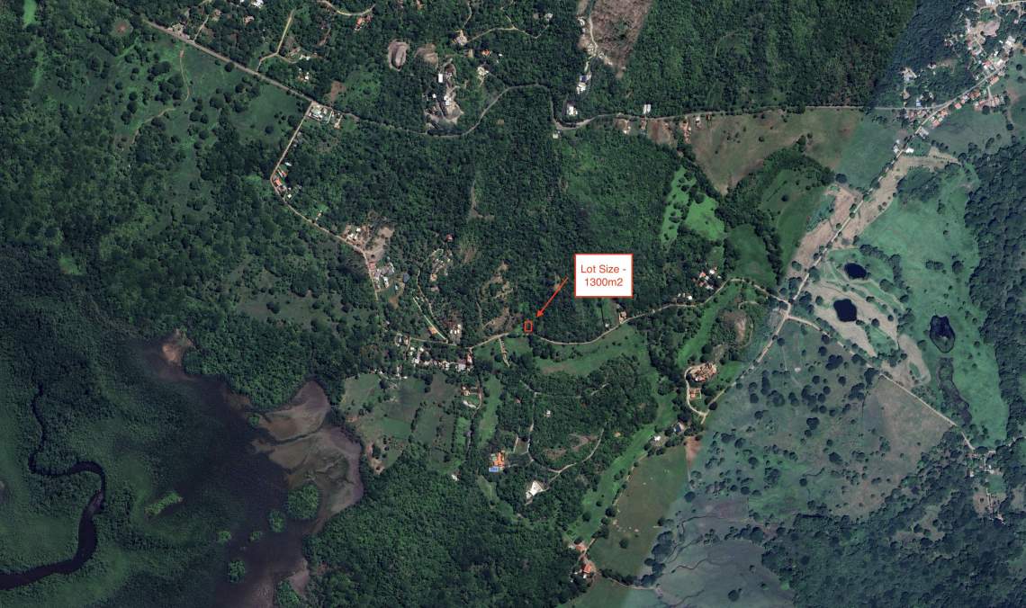 1300m² lot located less than 10 minutes from Playa Grande