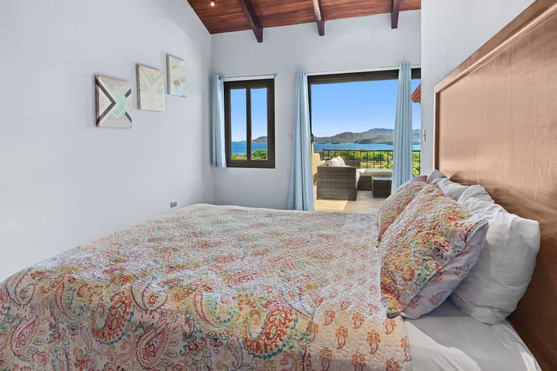 Casa Omega: Oceanview Apartments in Altos de Flamingo