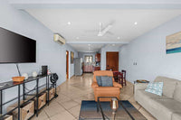 Casa Omega: Oceanview Apartments in Altos de Flamingo thumbnail