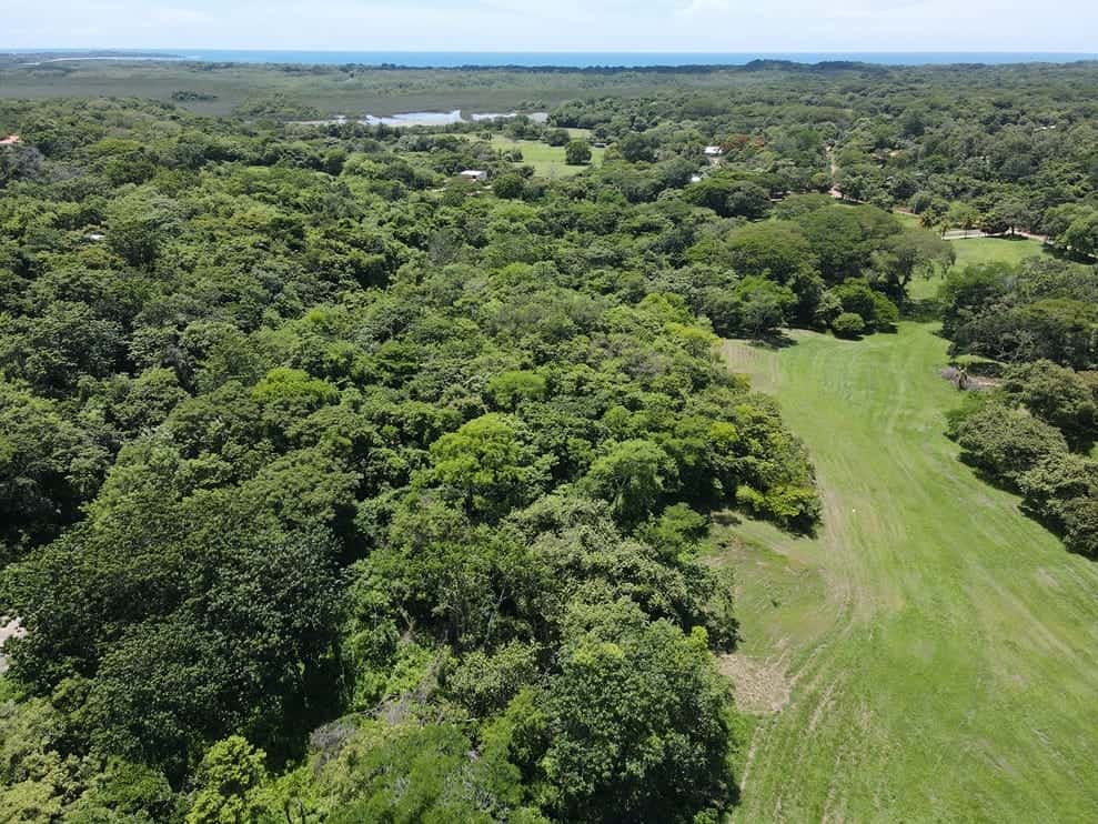 Lot #12 in Rancho Las Colinas: Elevated 1,016m² Homesite