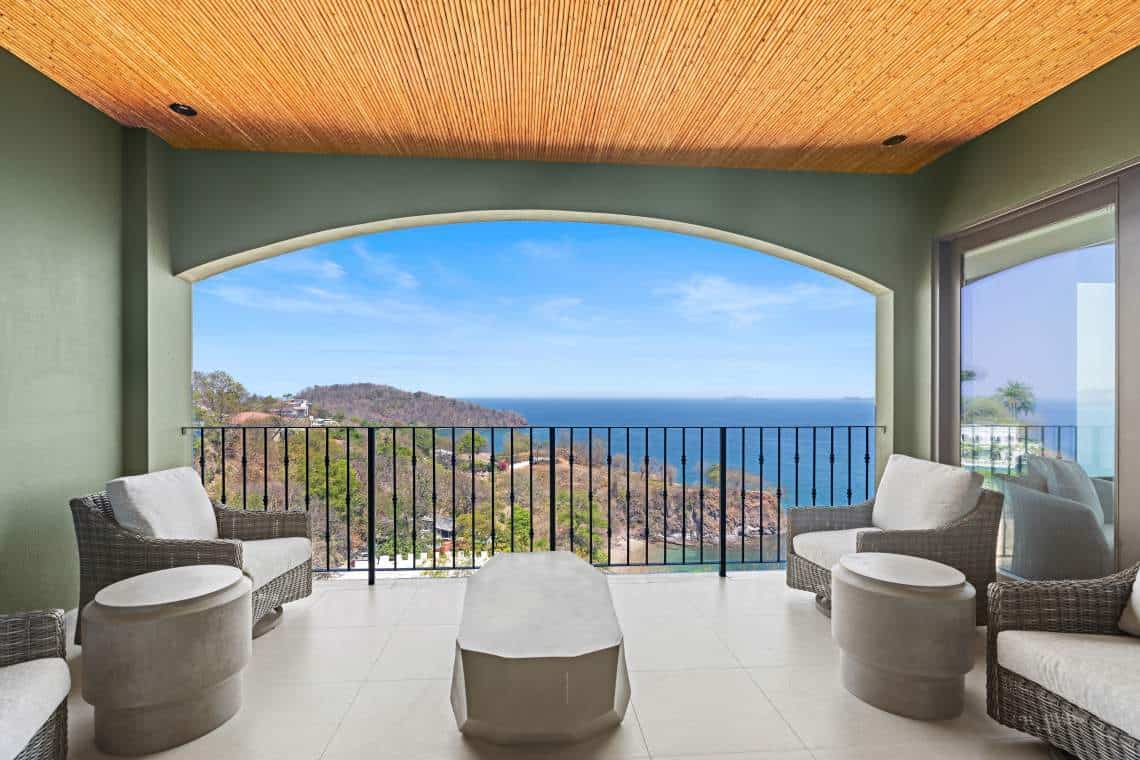 Luxury 3-Bedroom Condominium at 360 Residences, Playa Flamingo