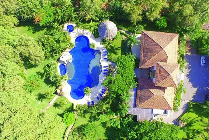 Coco Bay 45 – Modern Home with Pool & Spacious Lot in Playas del Coco