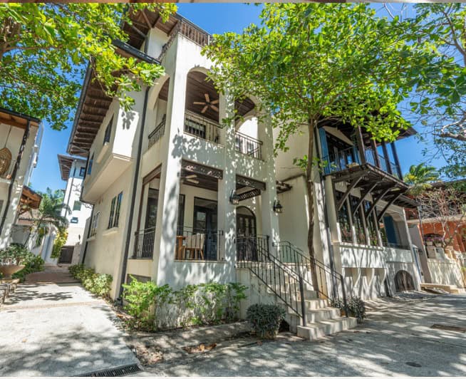 9 Paseo del Mar
