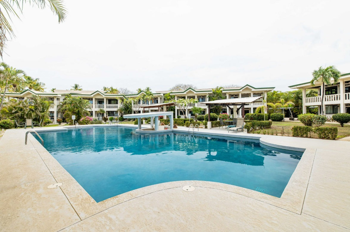 Casa Oceana Oceanfront Condo – Ready to Move In, Playa Junquillal