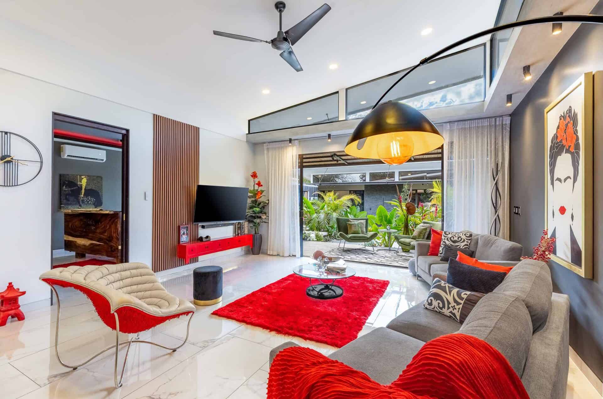 Modern Coastal Escape in Playas del Coco