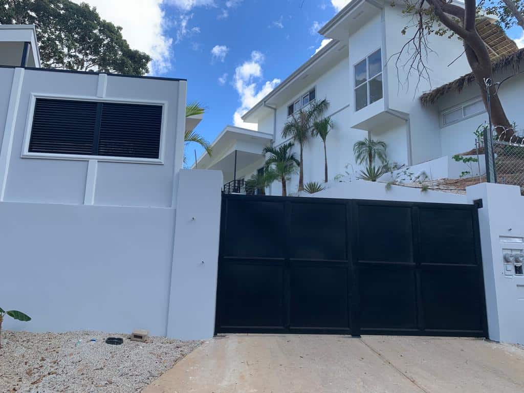 Tropical Escape: Villa Pacha & Casita Coco