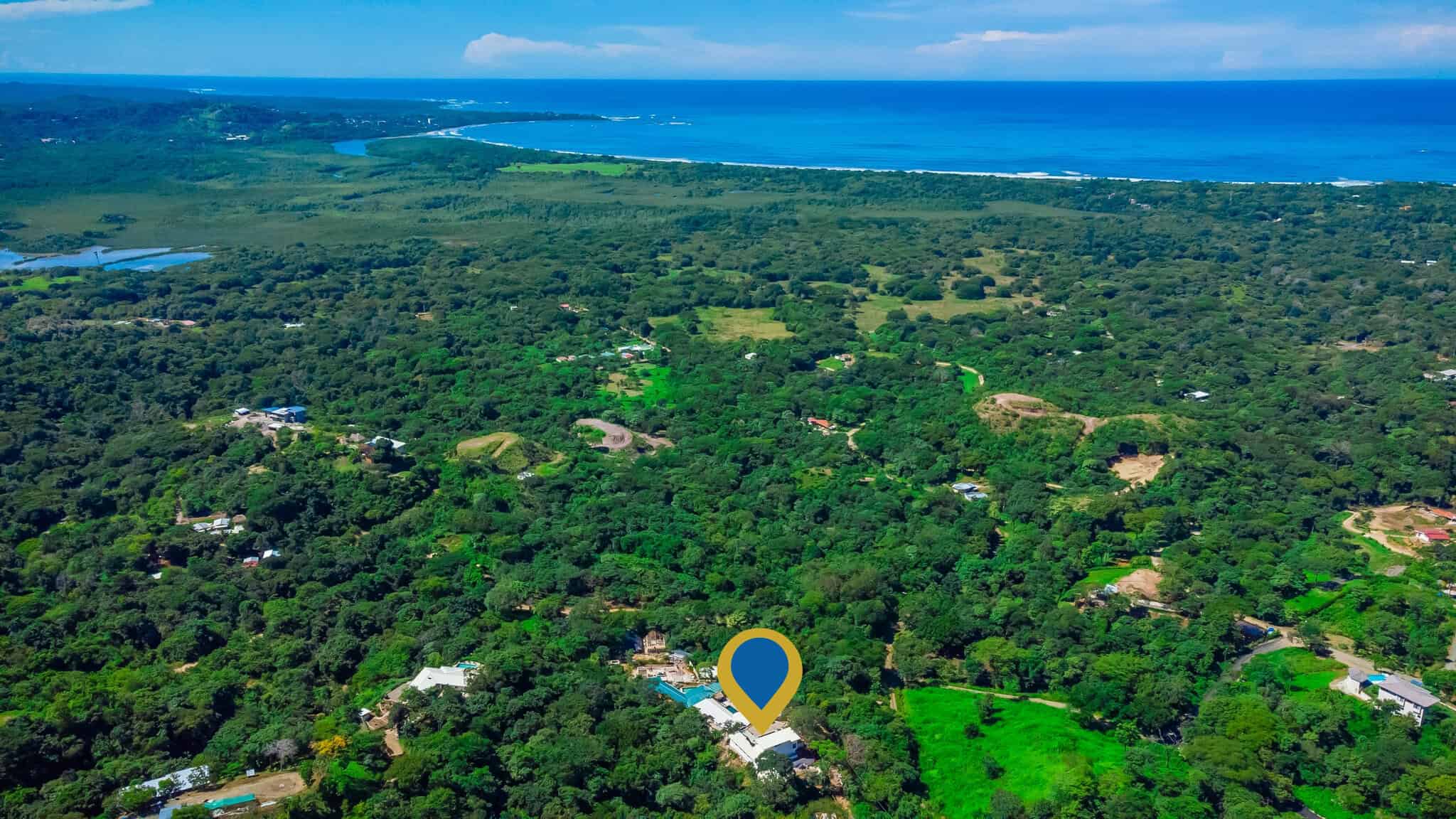Tropical Escape: Villa Pacha & Casita Coco