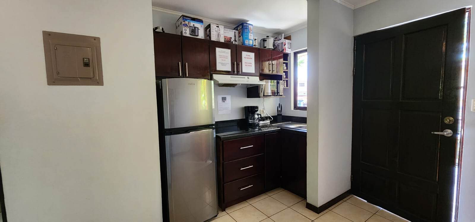 Cocomarindo #14 – Titled 2BR Condo Near the Beach | Low HOA | Gated Community