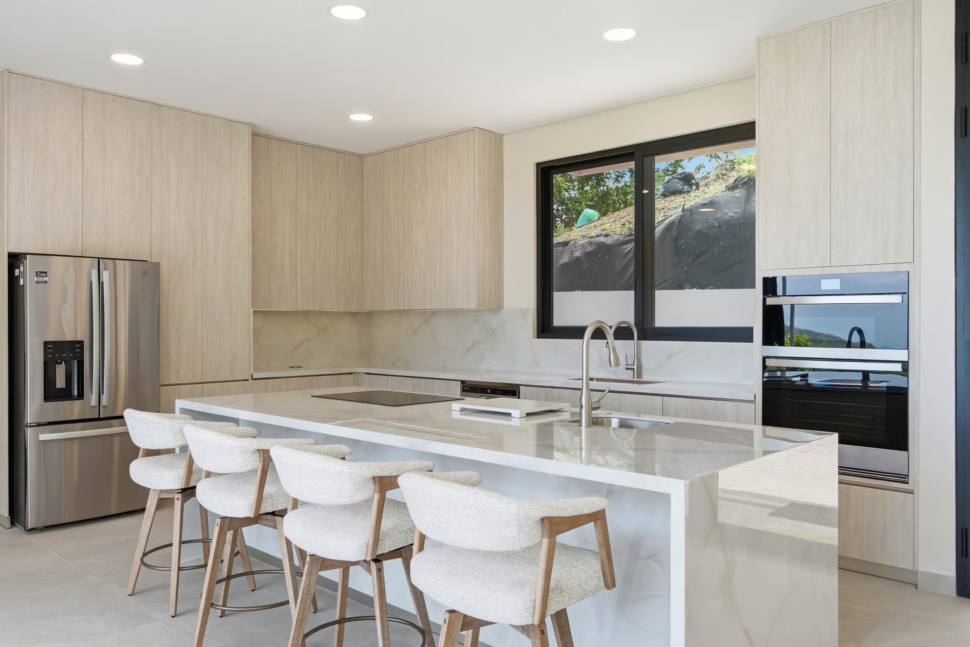 Casa Flores del Mar | Modern Ocean View Home