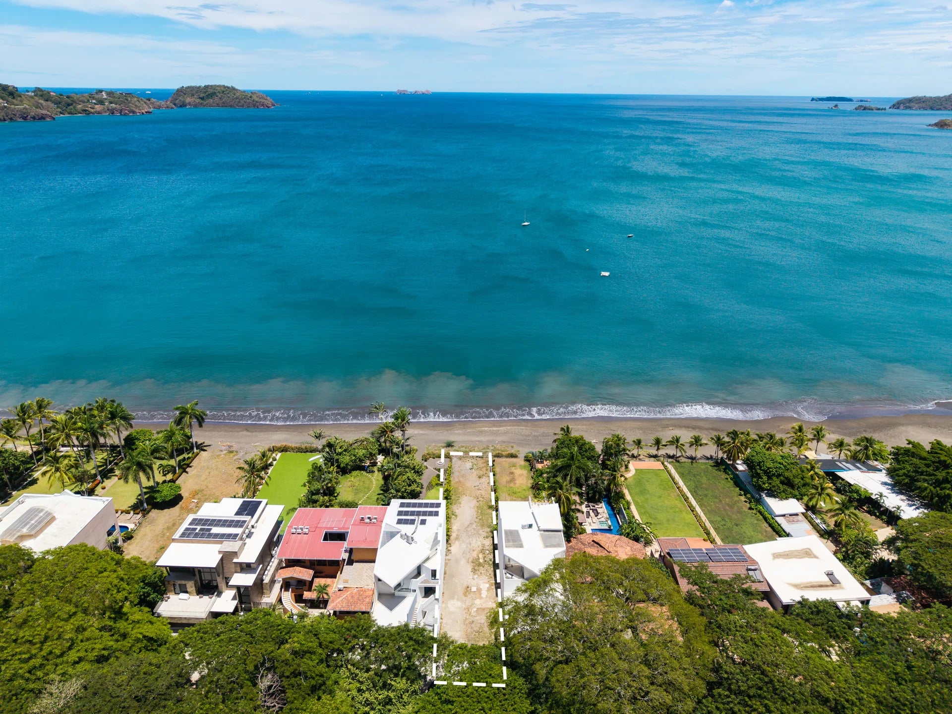 Rare Titled Beachfront Lot with Protected Ocean Views | Playa Potrero
