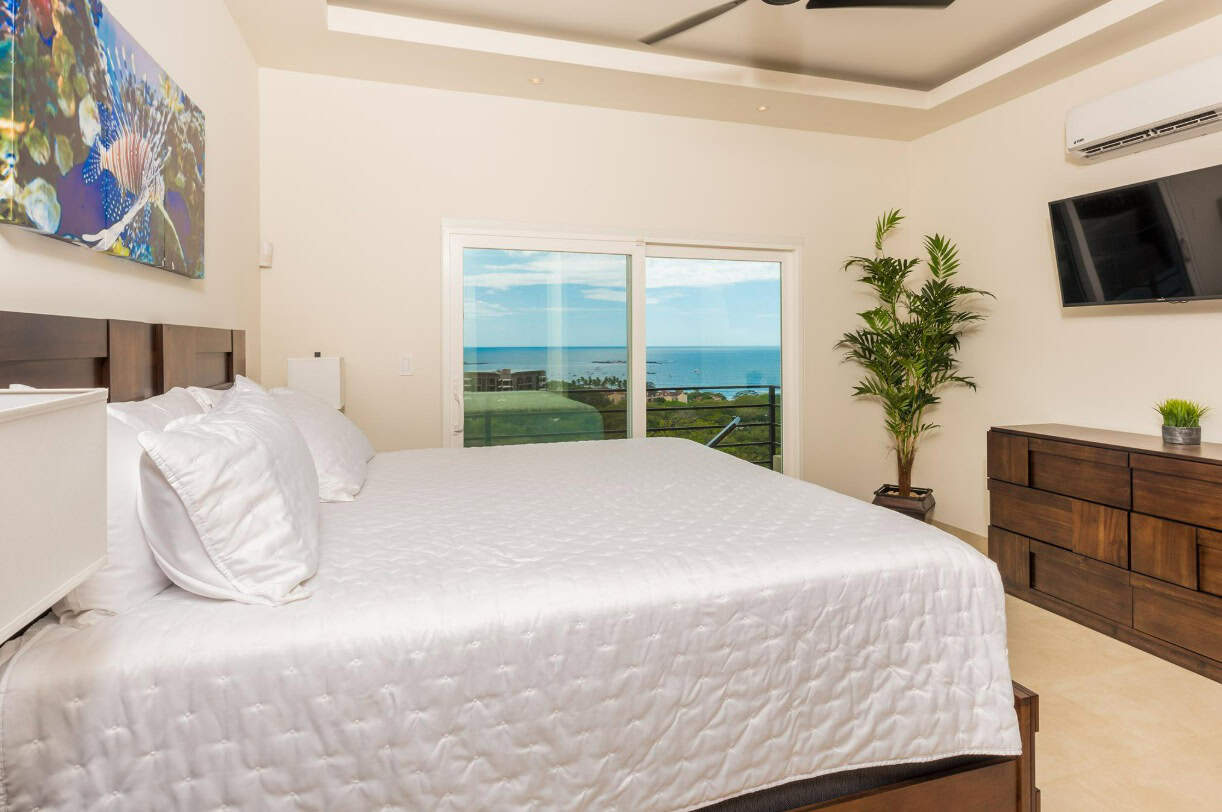 Casa de la Perla – Exquisite Oceanview Luxury Retreat in Tamarindo