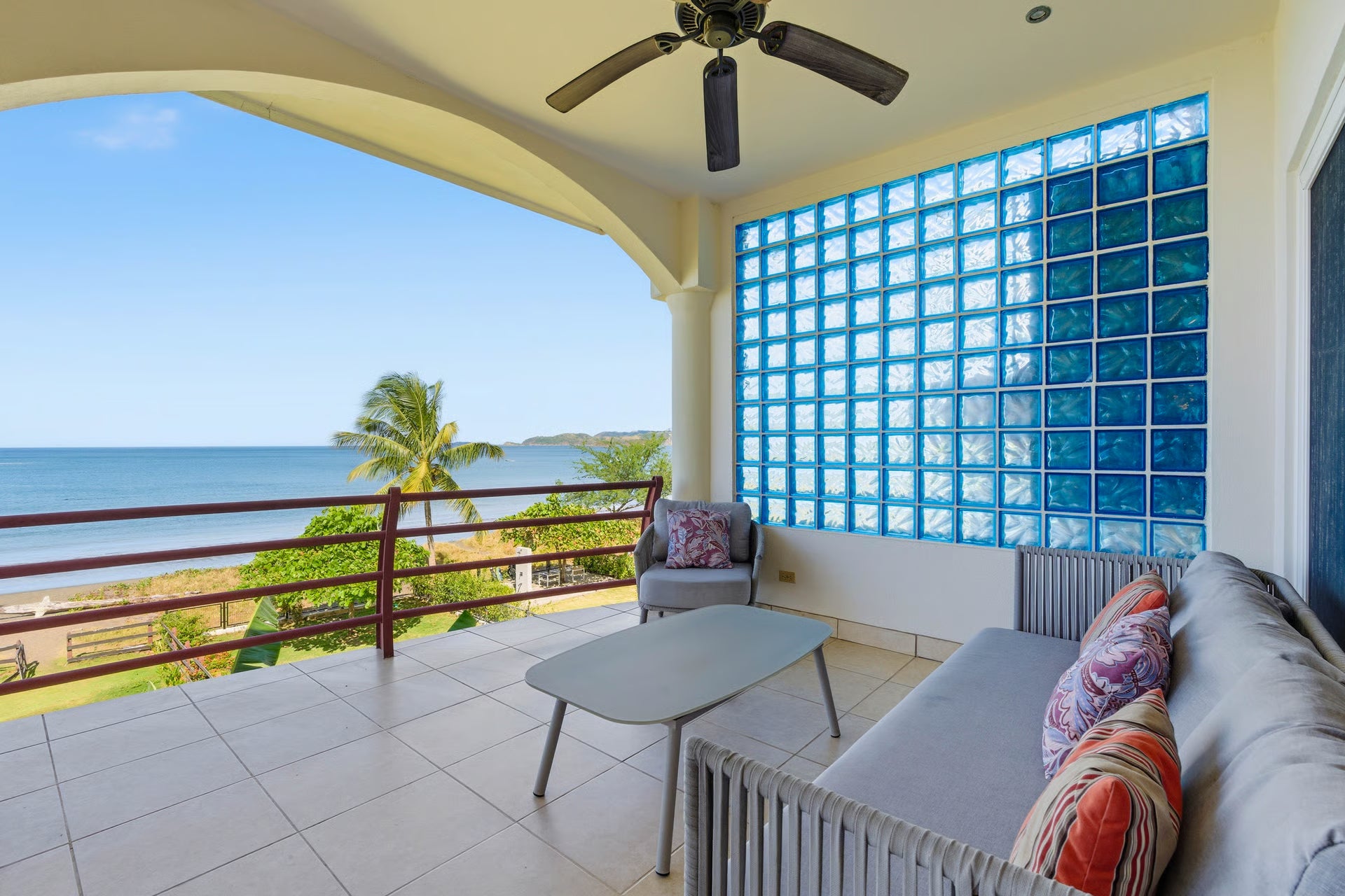 Twin Dolphins Penthouse – Prime Beachfront with Ocean & Marina Views