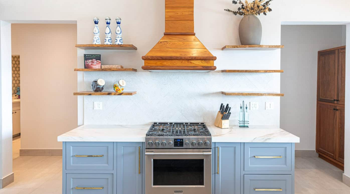 Casa Islas – Stunning Ocean-View Estate with Guest Studio in Mar Vista