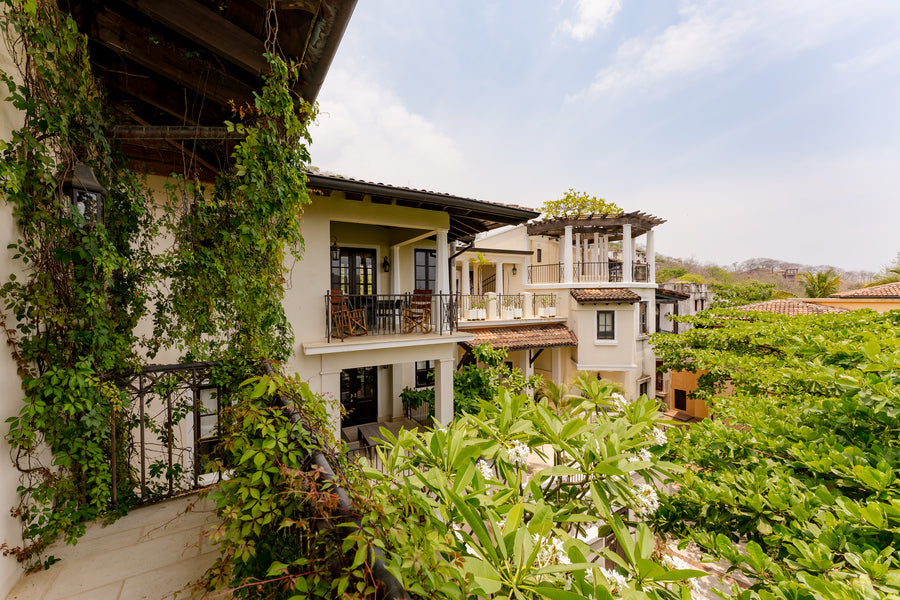 24 Calle La Ronda | 4-Bedroom Home Steps from Playa Danta