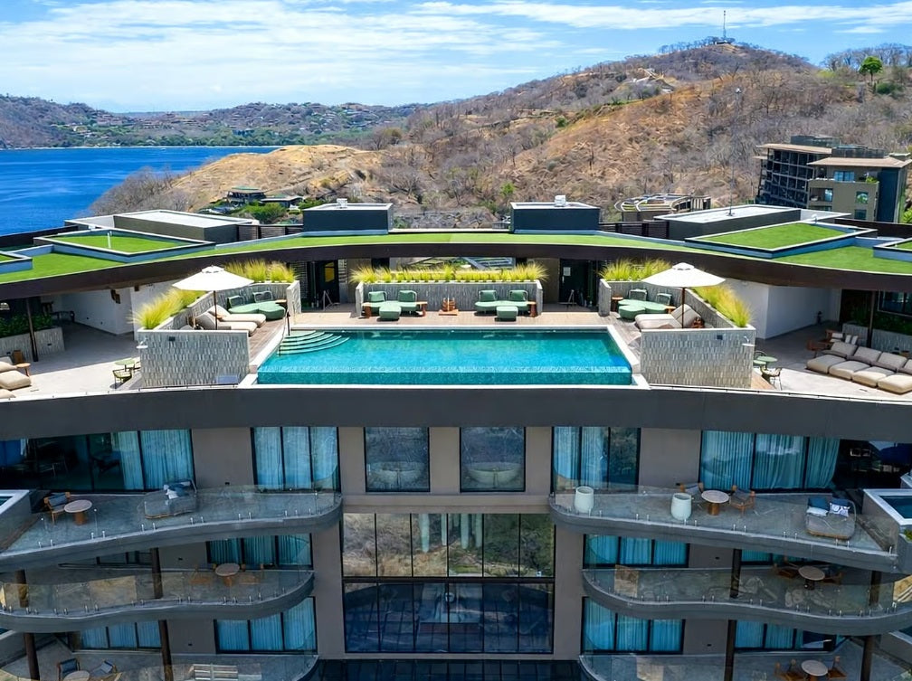 21362 – Waldorf Astoria Luxury Ocean View Residence