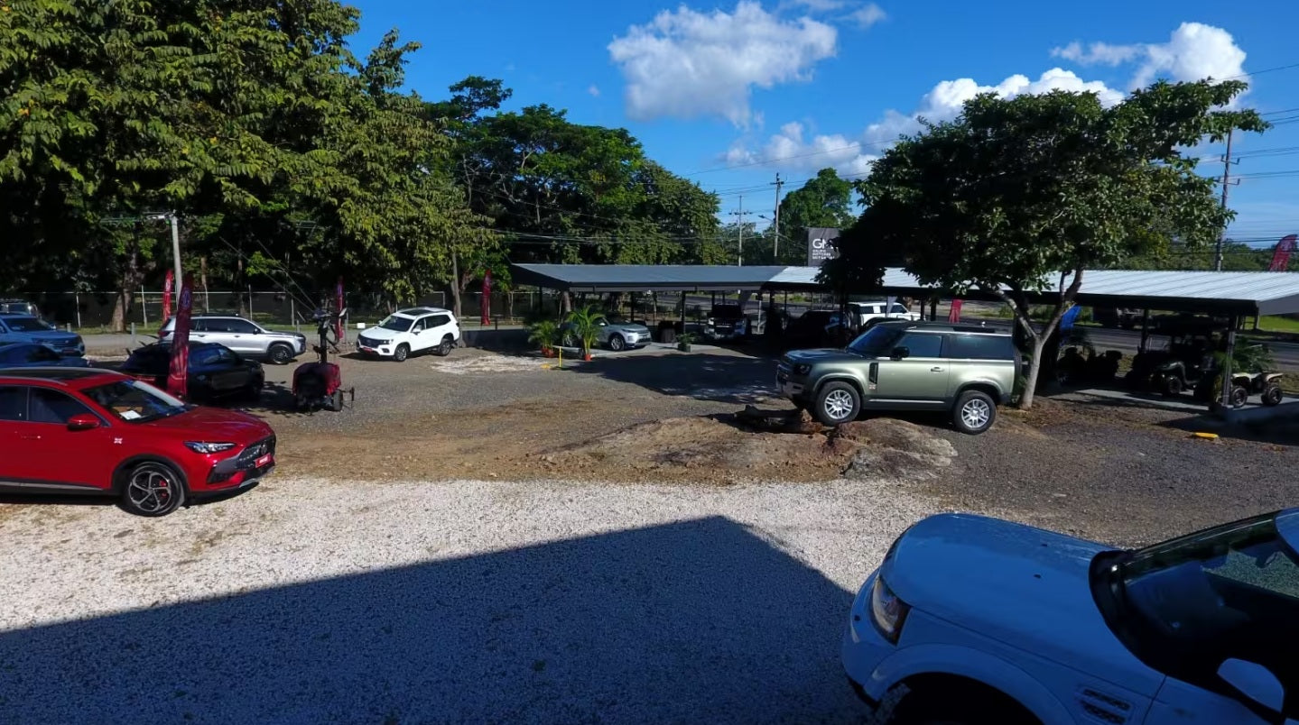 Income-Producing Mixed-Use Commercial Property in a Prime Location