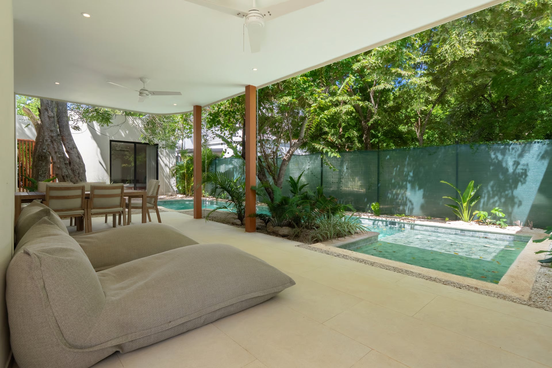 Casa Mareva | 4-Bedroom Luxury Home Near the Beach