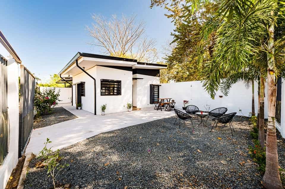 Charming 2-Bedroom House in Playa Potrero, Just a Short Walk to the Beach