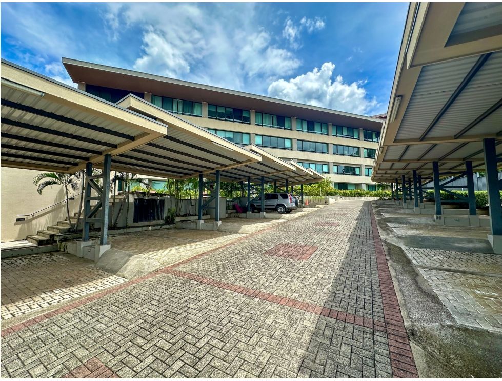 Elegant Ocean-Access Apartment | El Cubil, Playa Hermosa