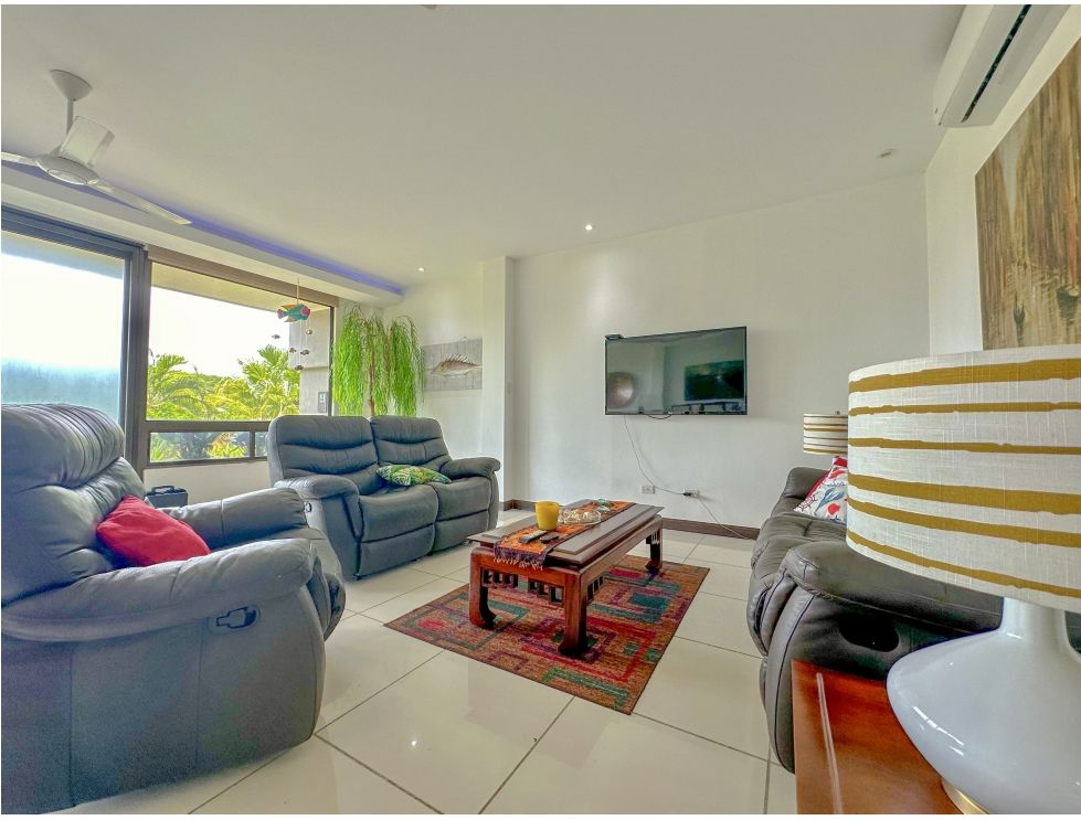 Elegant Ocean-Access Apartment | El Cubil, Playa Hermosa