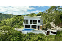 Ideal Home in Coco Bay, Playas del Coco thumbnail
