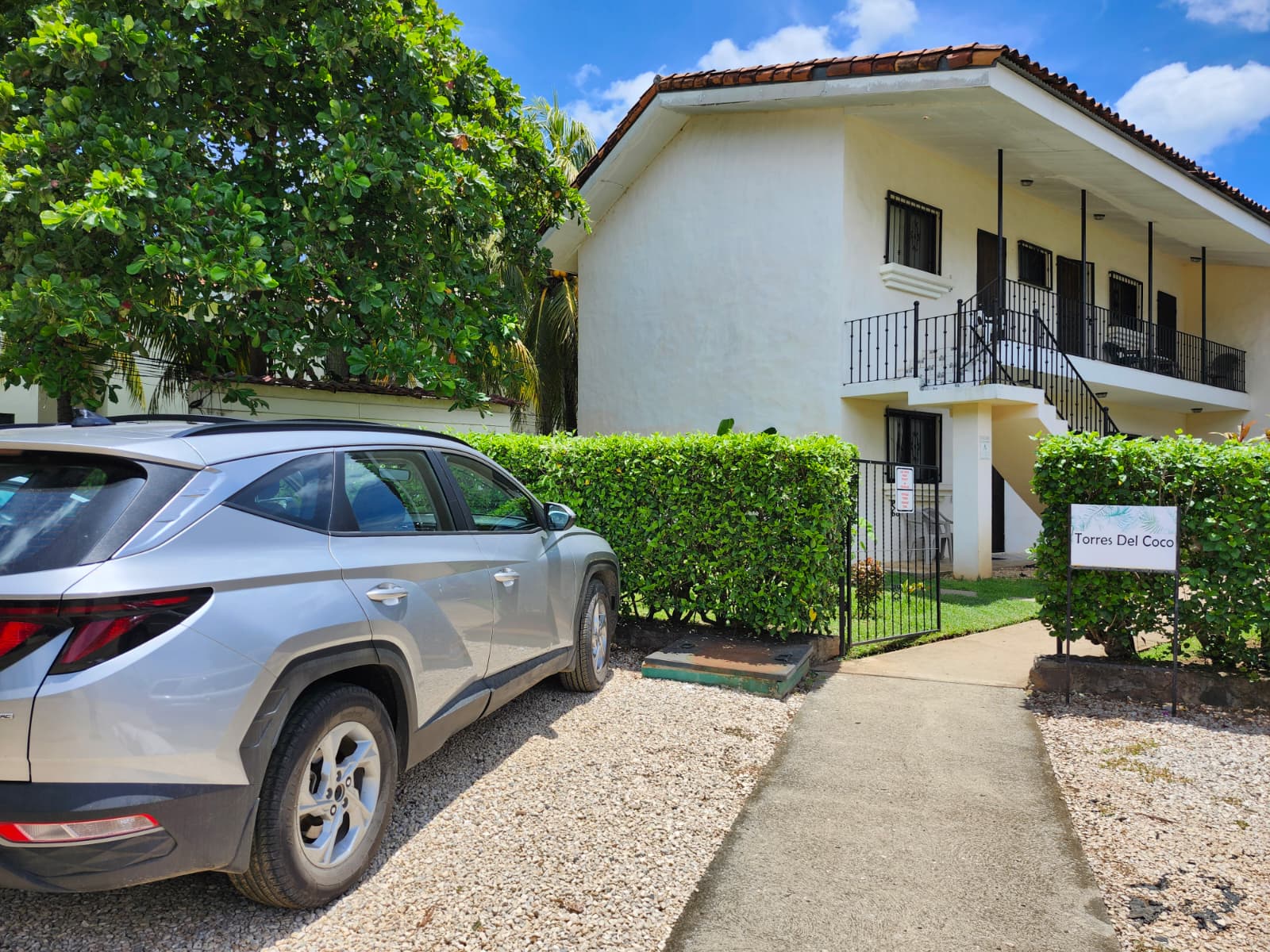 Las Torres #14-Cozy Remodeled Studio Near Coco Beach