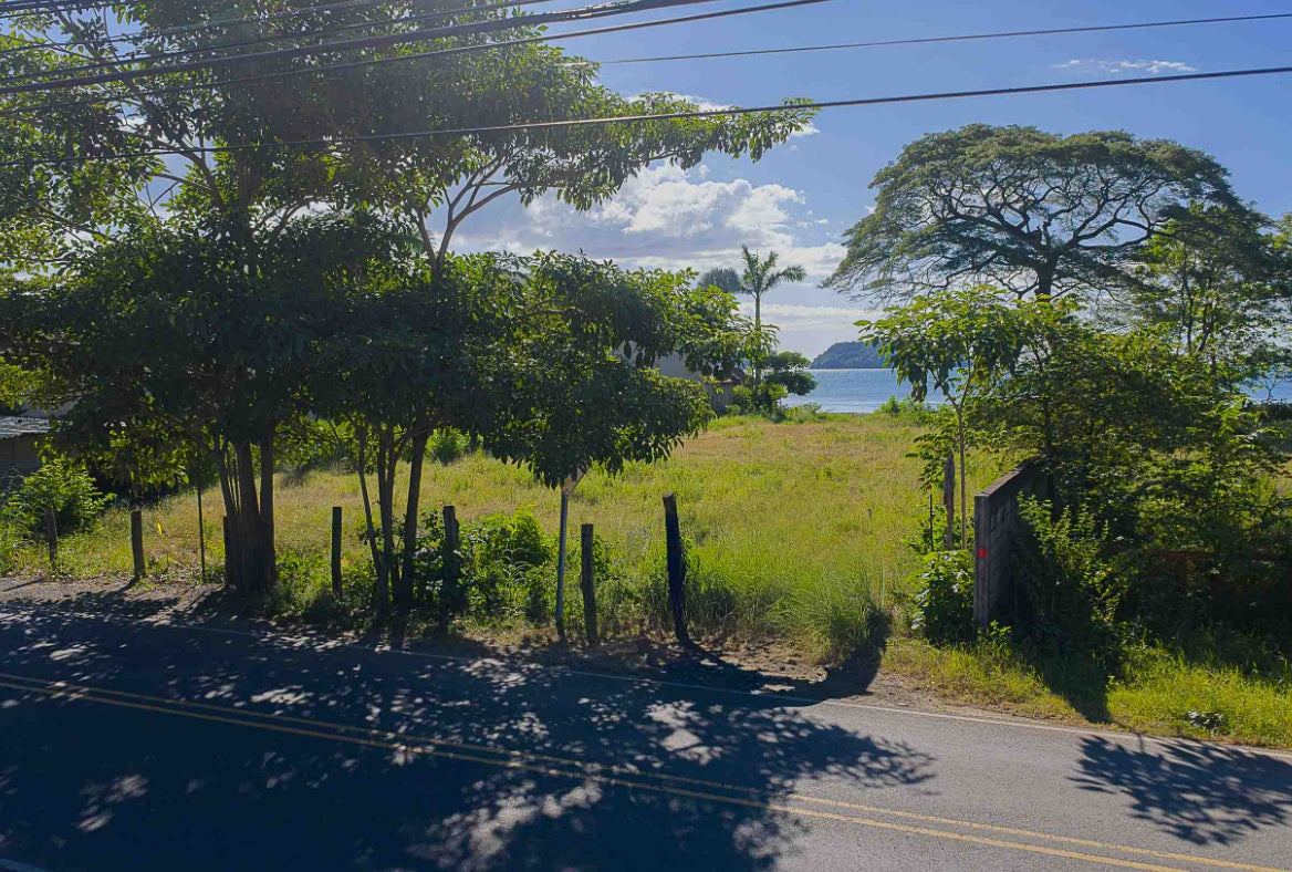 Playa Potrero Beachfront Lot | Rare Titled Opportunity