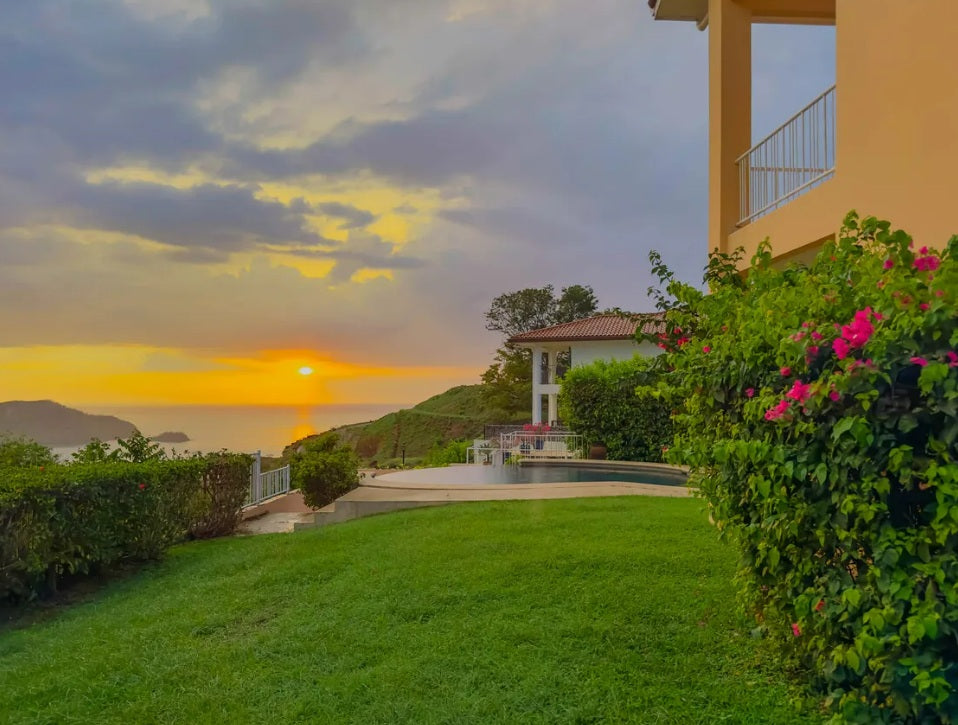 Casa del Atardecer – Stunning Ocean View Home in Altos del Cacique