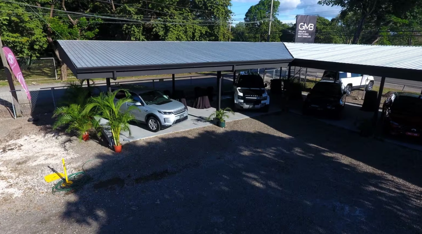 Income-Producing Mixed-Use Commercial Property in a Prime Location