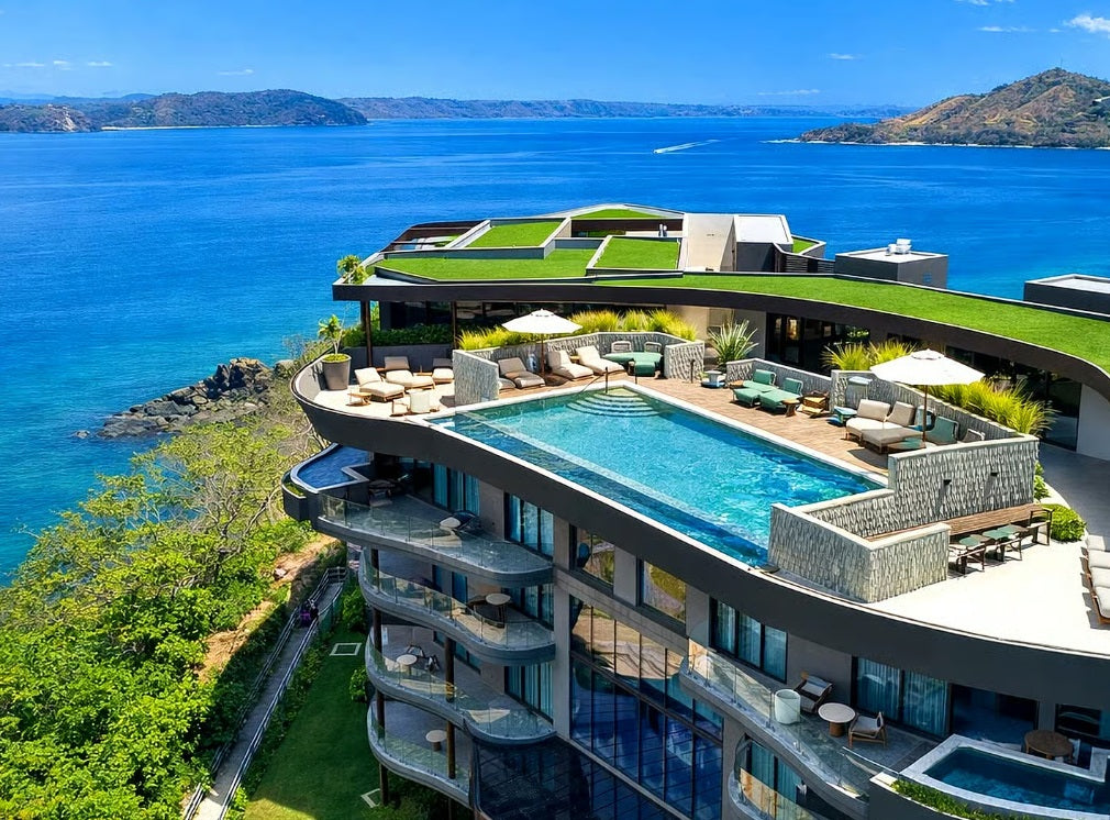 21362 – Waldorf Astoria Luxury Ocean View Residence