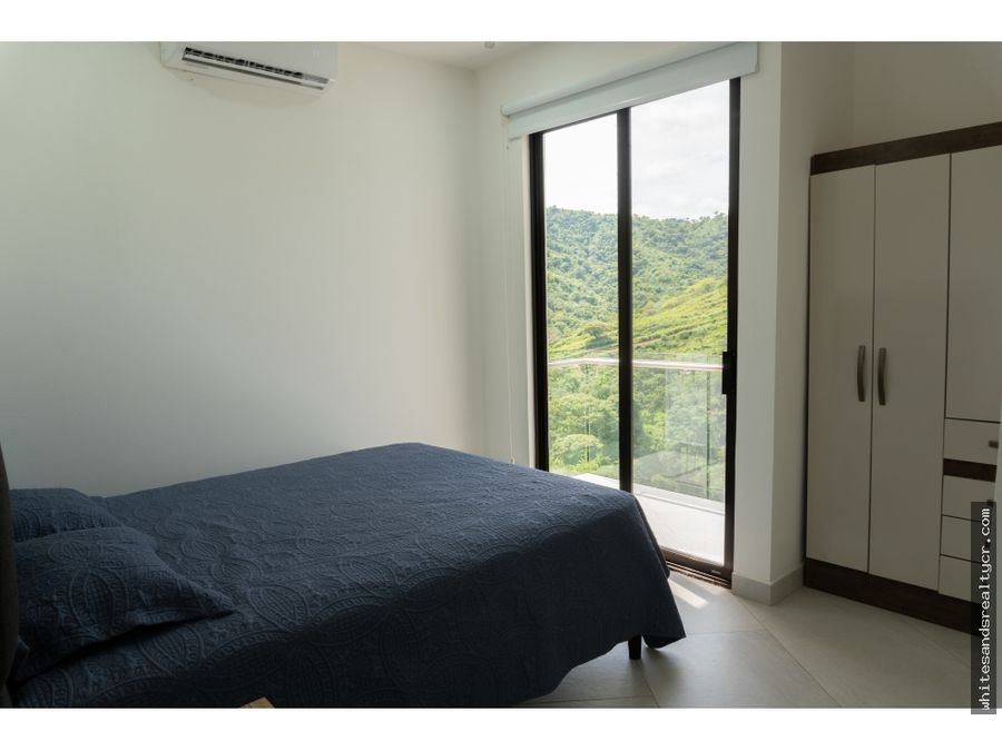 Modern Home | Ocean & Mountain Views