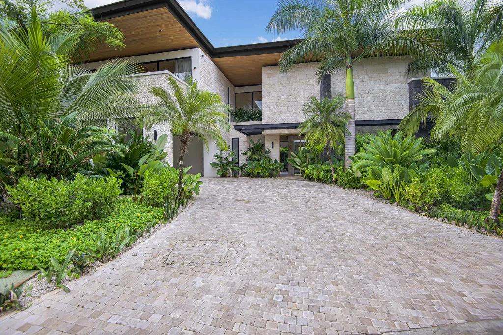 La Dulce Vida #9 | 7-Bedroom Luxury Home in Hacienda Pinilla