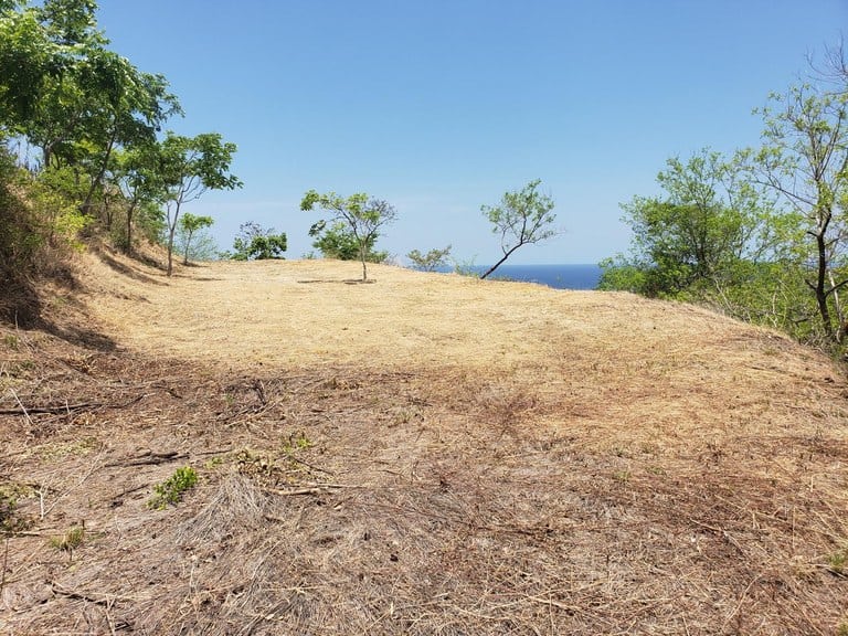 Pacific Heights Parcel: Prime Mountain Development Lot for Sale in Playa Potrero