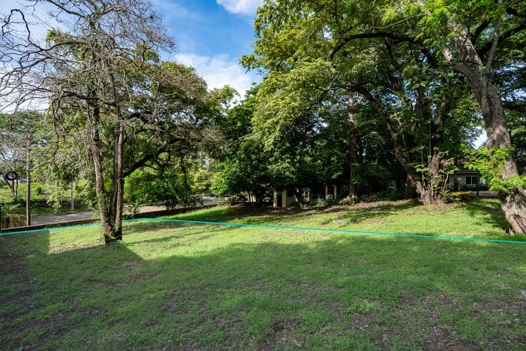 Lot #60 for Sale: Walk to the Beach in Beautiful Punta San Francisco, Tamarindo!