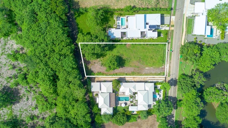 Senderos Lot: Turn-Key Lot in a Prestigious Luxury Gated Community!