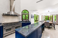 Casa Zaira: Fusion of Modern Elegance and Tropical Splendor! thumbnail