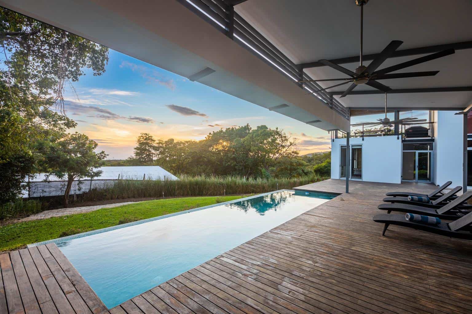 Villa Nusantara 2 Bedroom, 2.5 Bathroom House in Las Ventanas: Elegant Living in Las Ventanas