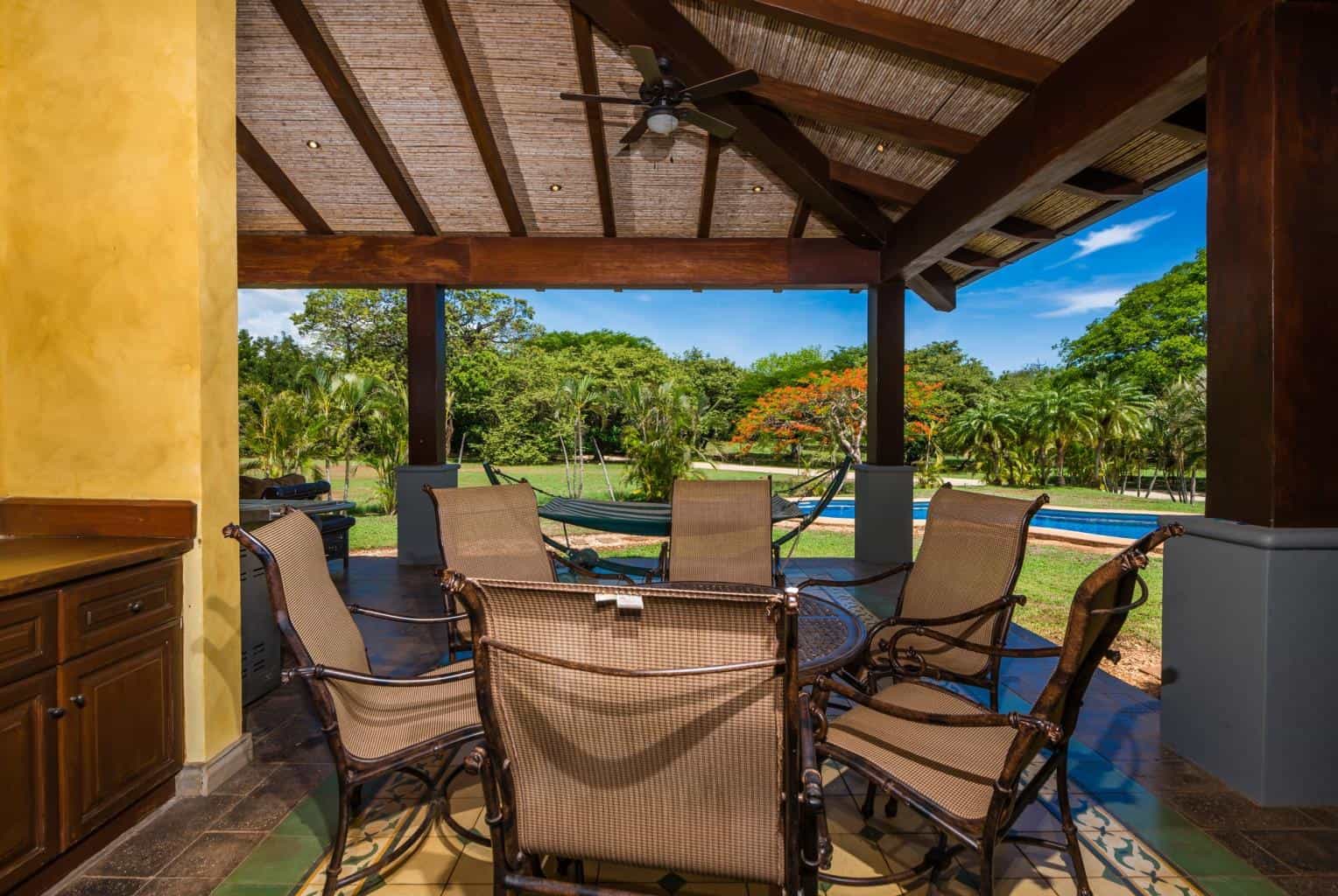 Casa Miraflores, Reserva De Golf #94: Exquisite Colonial-Style Estate Home!