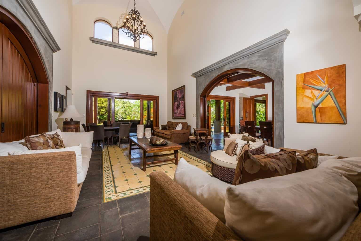 Casa Miraflores, Reserva De Golf #94: Exquisite Colonial-Style Estate Home!