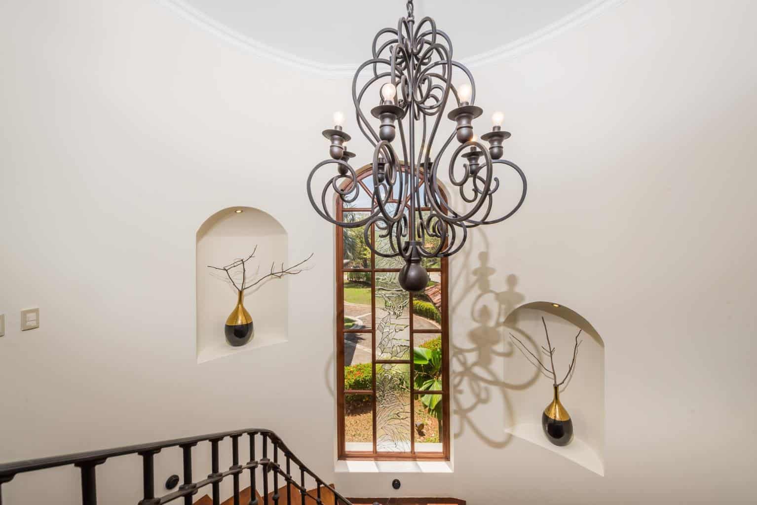 Casa Miraflores, Reserva De Golf #94: Exquisite Colonial-Style Estate Home!