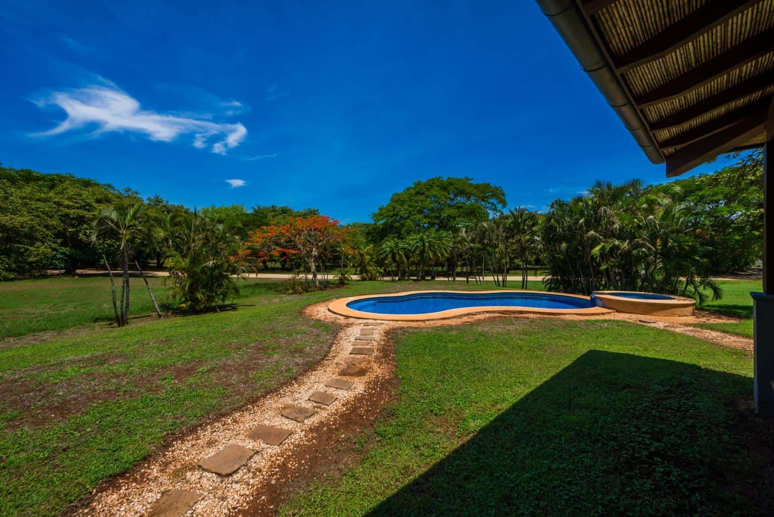 Casa Miraflores, Reserva De Golf #94: Exquisite Colonial-Style Estate Home!