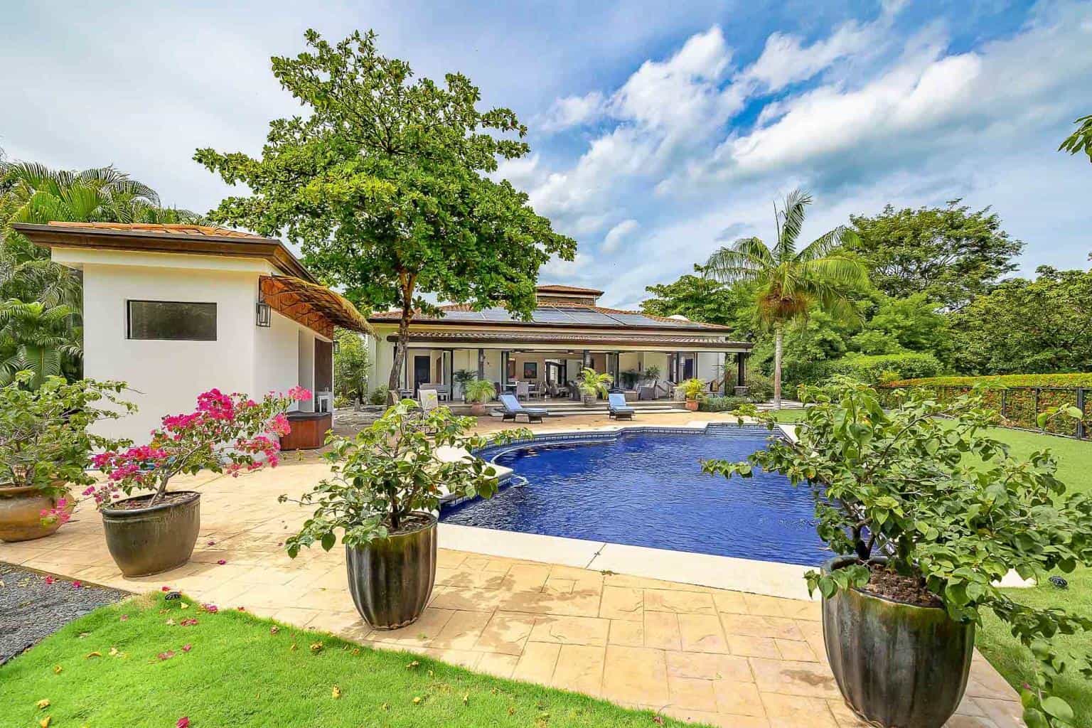 Modern Colonial Golf-front Estate Casa Altabella: A Fusion of Tradition and Contemporary Living!